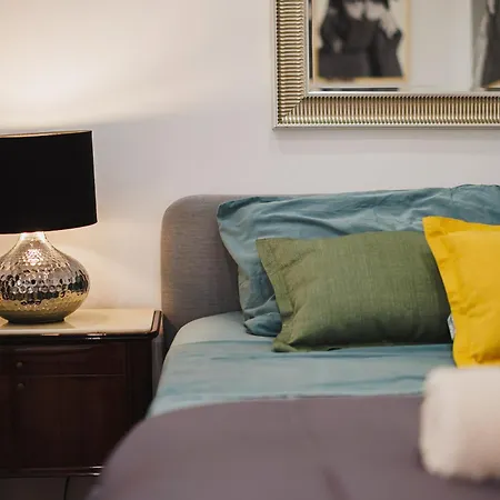 Corte Del Dattilo Nel Borgo Antico Bari